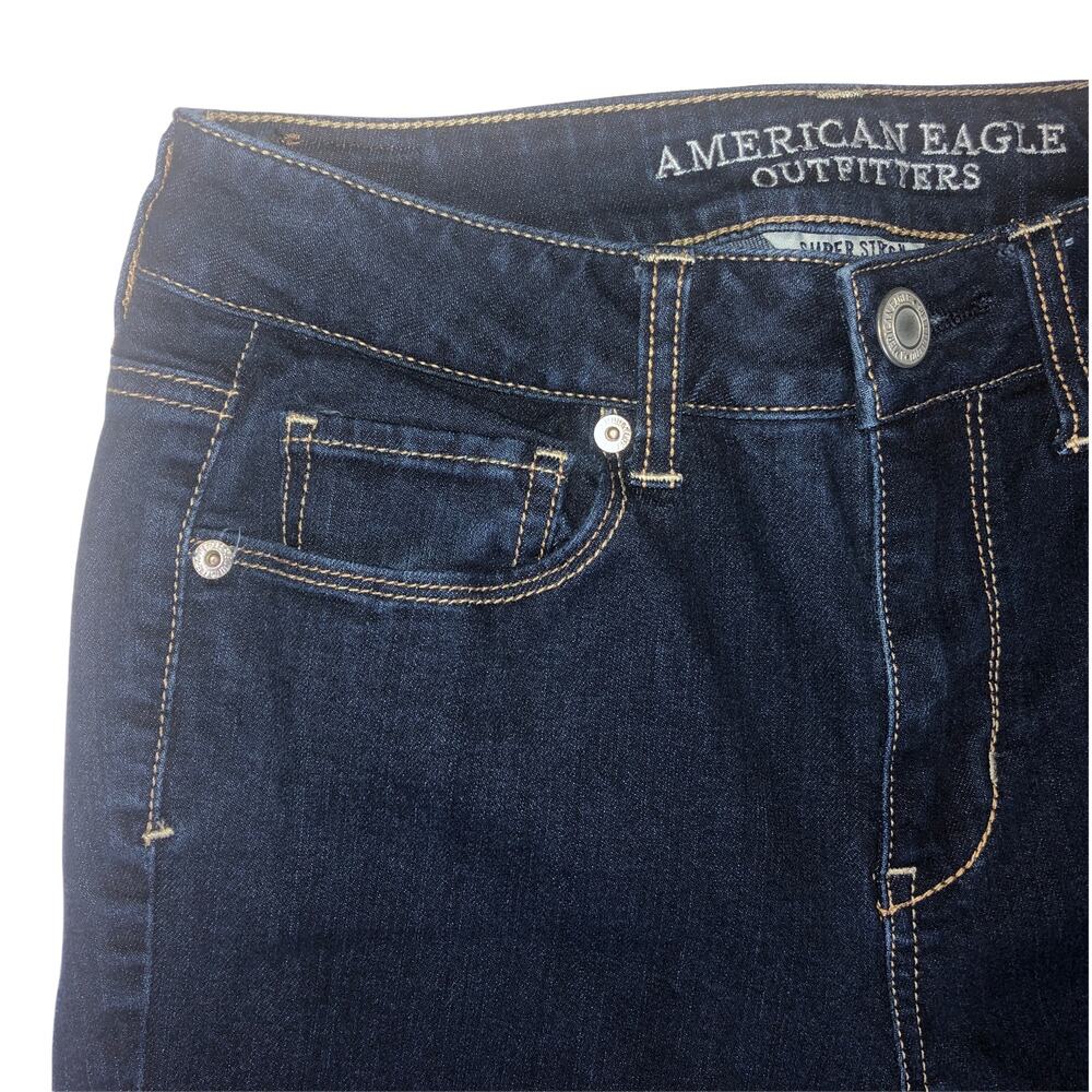 American Eagle Outfitters Dark Wash Super Stretch Jeans - Size 4 - Picture 4 of 11